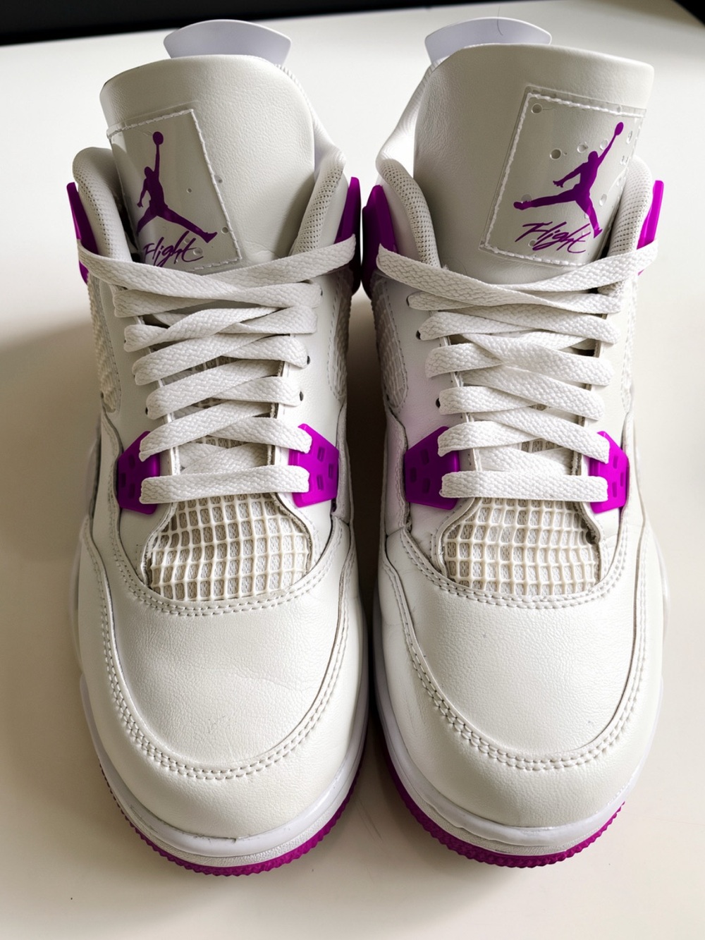 Air jordan hyper violet